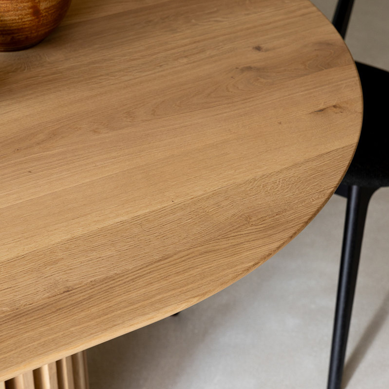 Maru Oval Dining Table