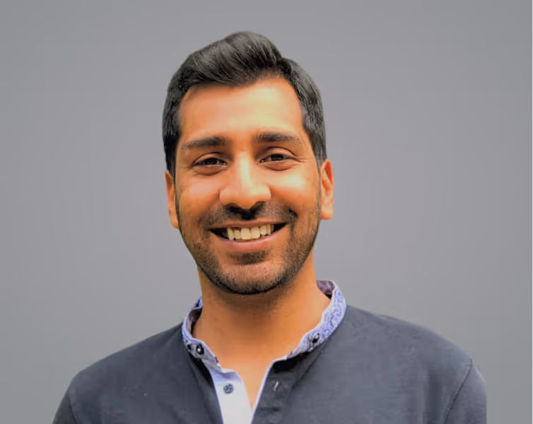 Profile image of Yasser