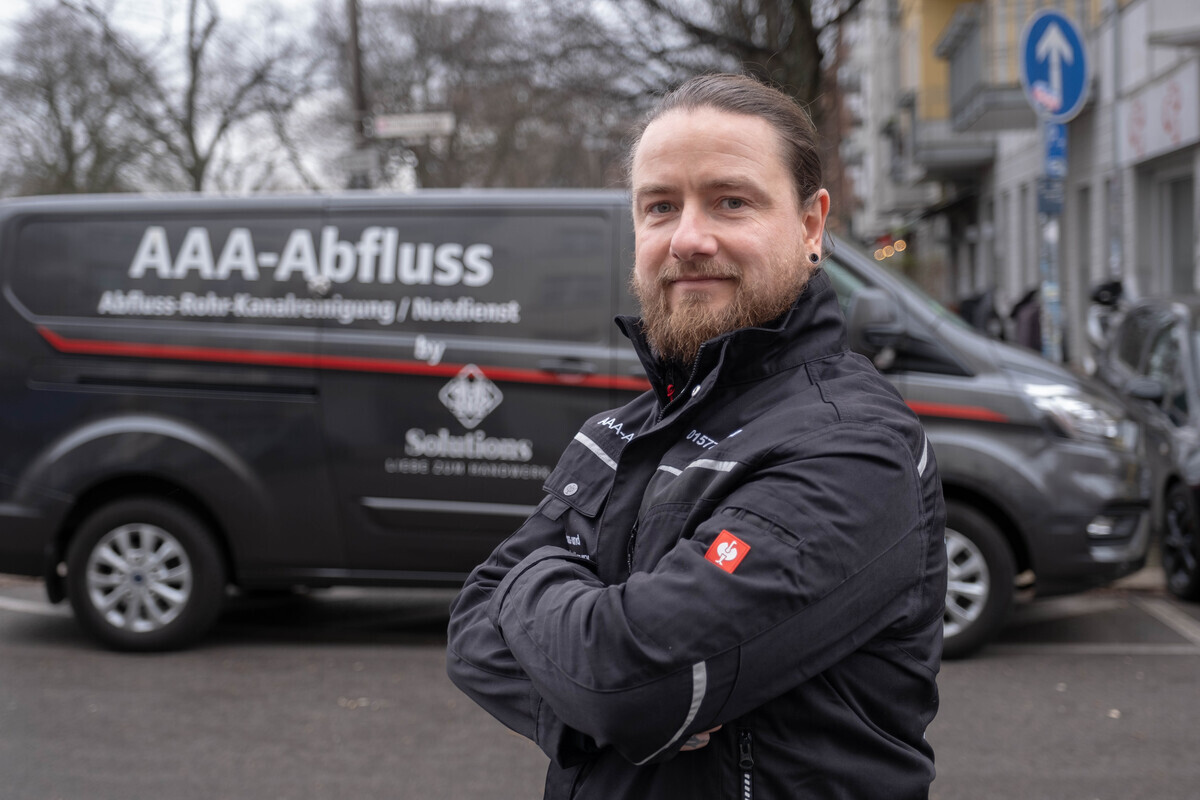 Klar Schiff in Berlin: Wie AAA Abfluss die Rohrreinigung revolutioniert