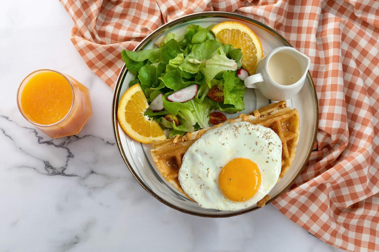Waffle with Chicken Patty Set