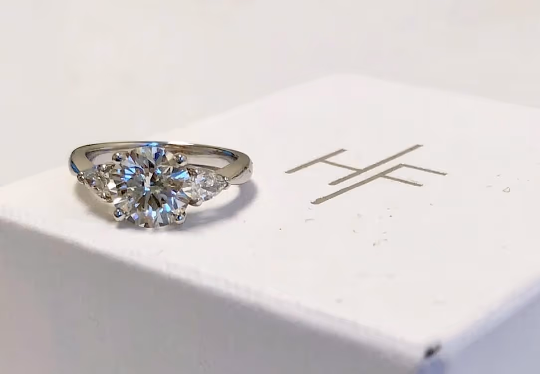 Brilliant Round Cut Diamond Ring