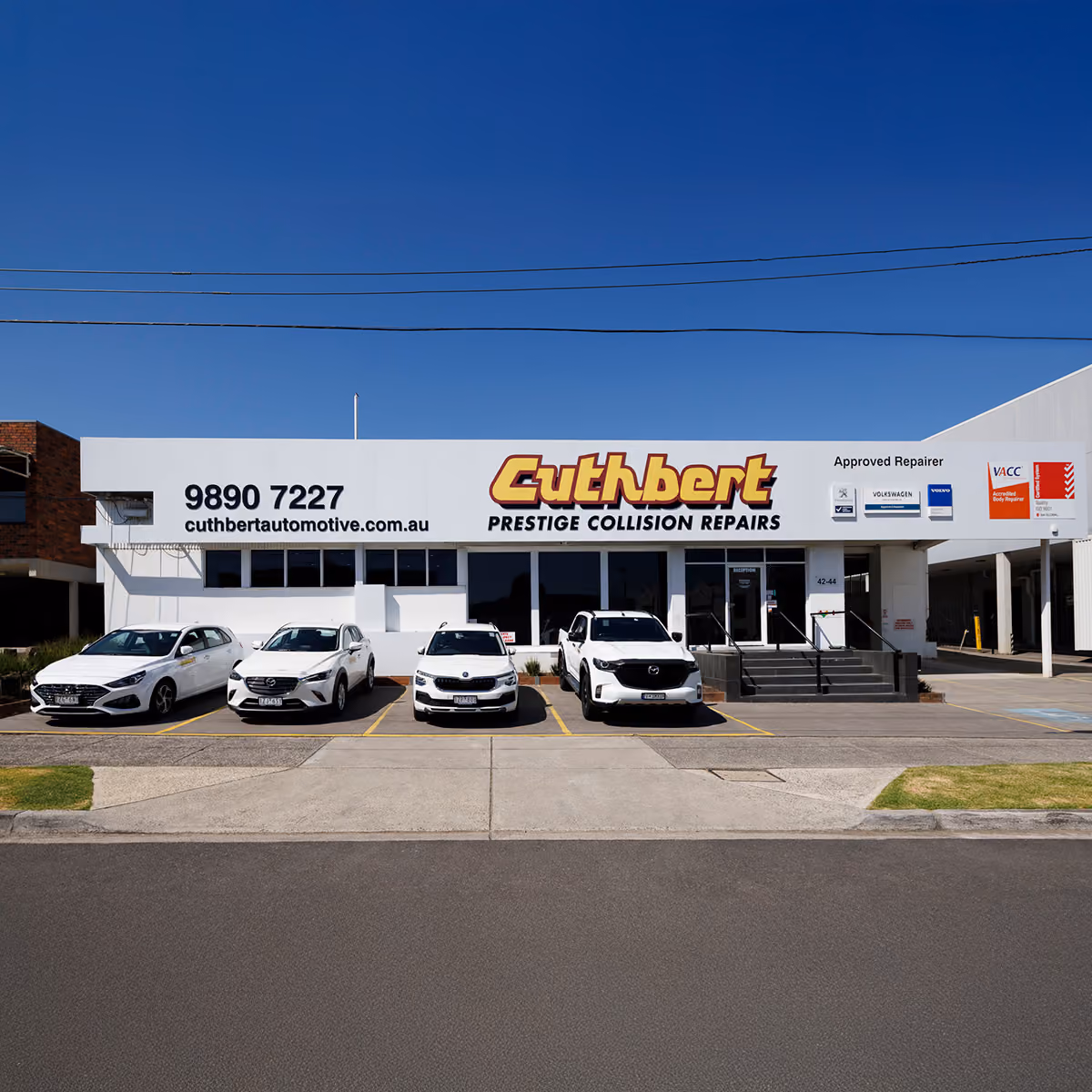 Sheen Panel Service shop in Box Hill