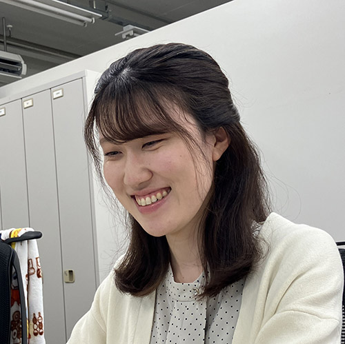 小針 由梨奈