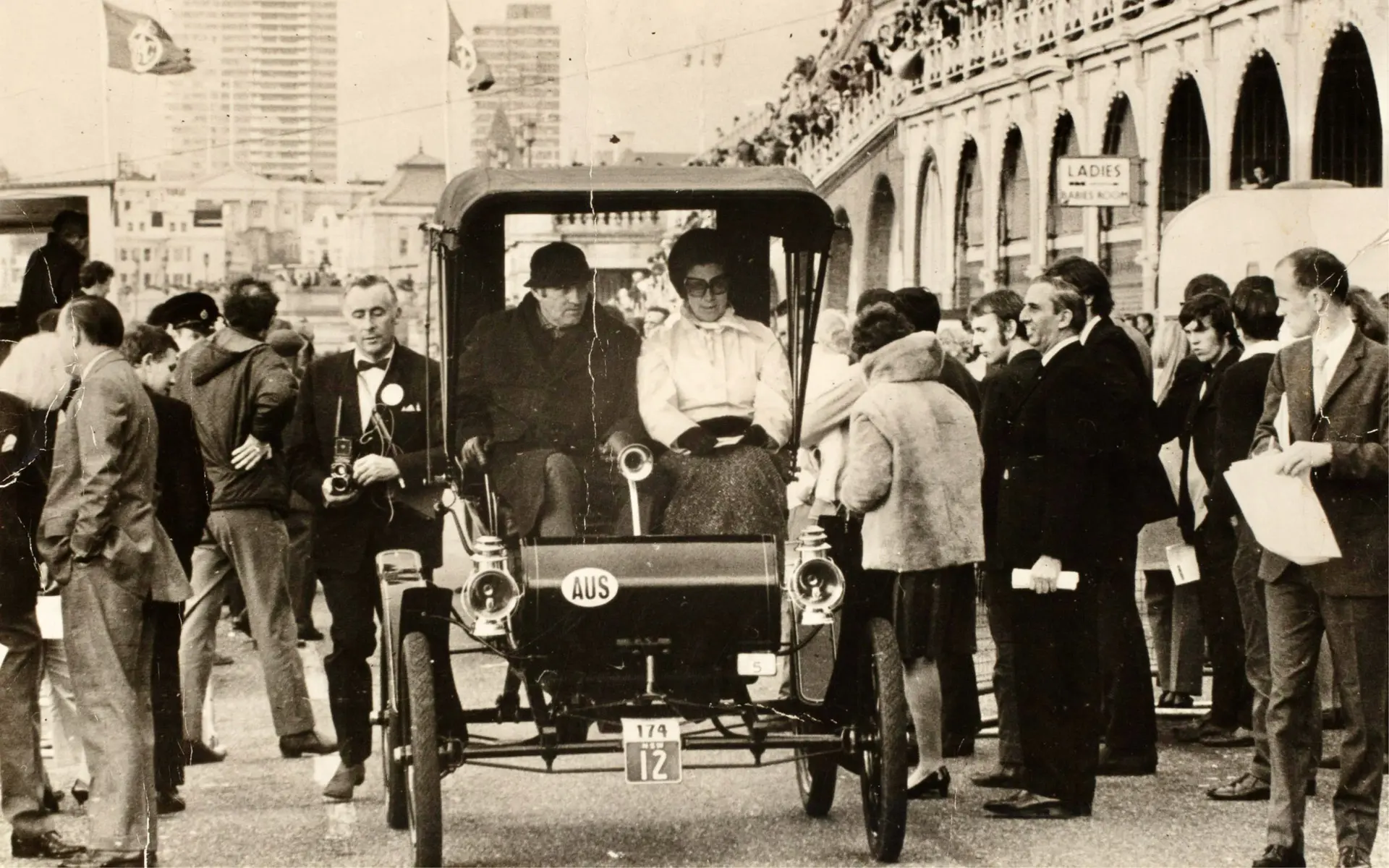 NSW Number Plate Sets New Auction Record