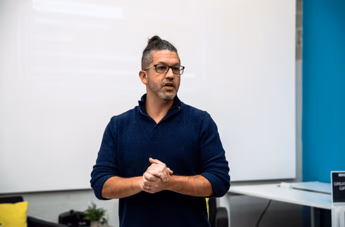 Case Study #5: From Spreadsheets to AI: How mrgn's Mission to Empower Small Businesses Led to 15x Growth in Closed Beta