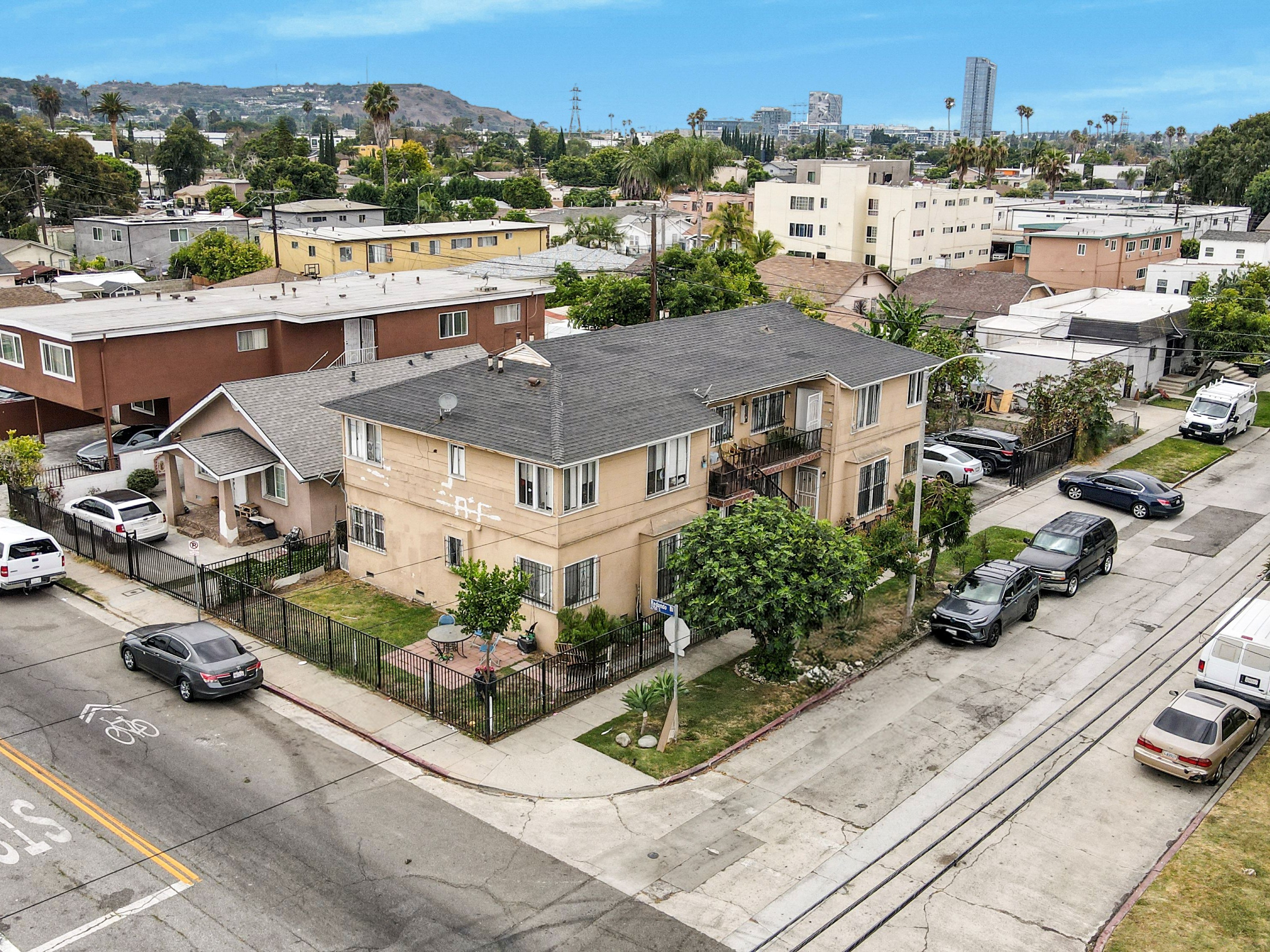 Apartment building for sale in los angeles