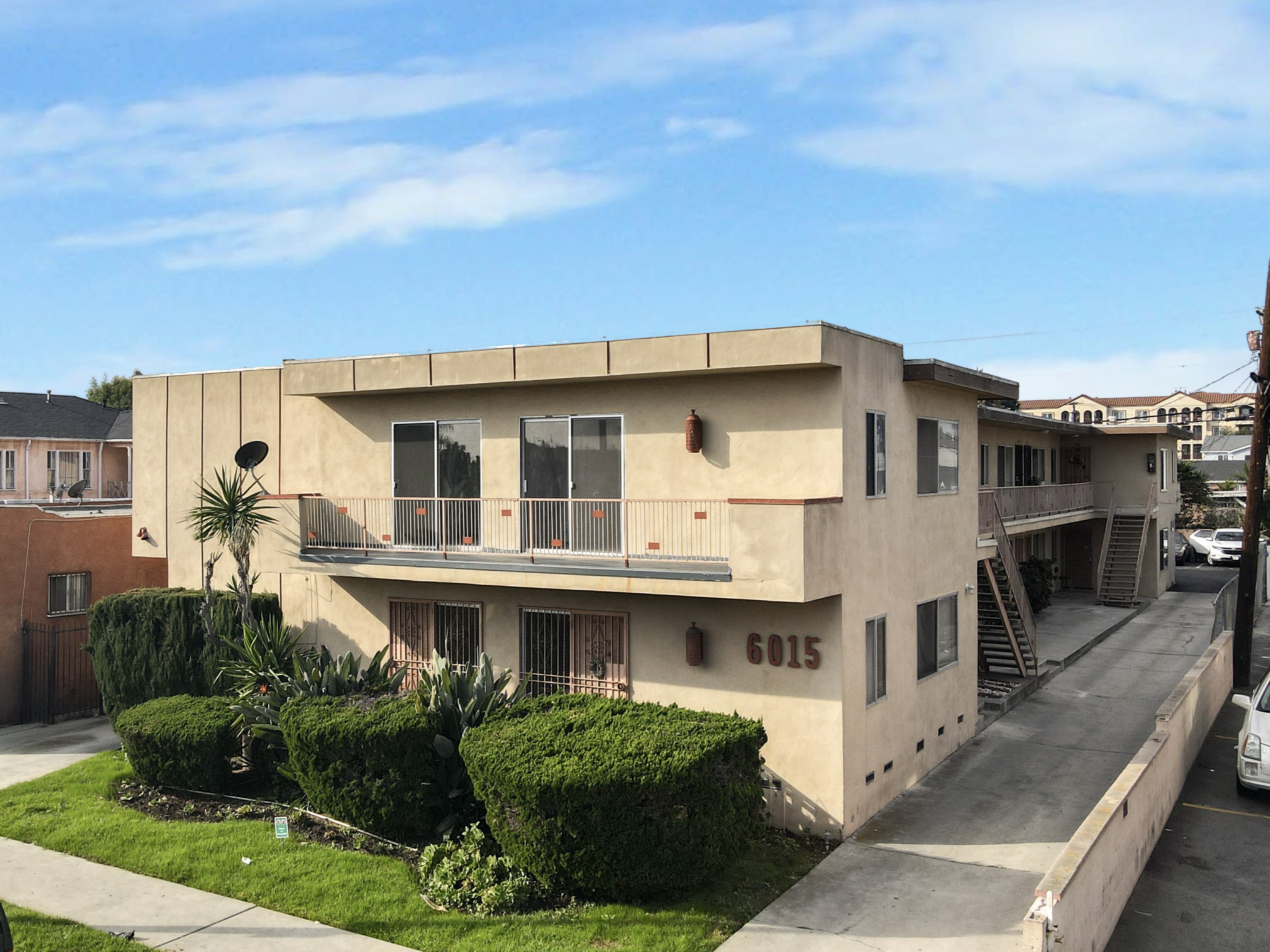 Apartment building for sale in los angeles