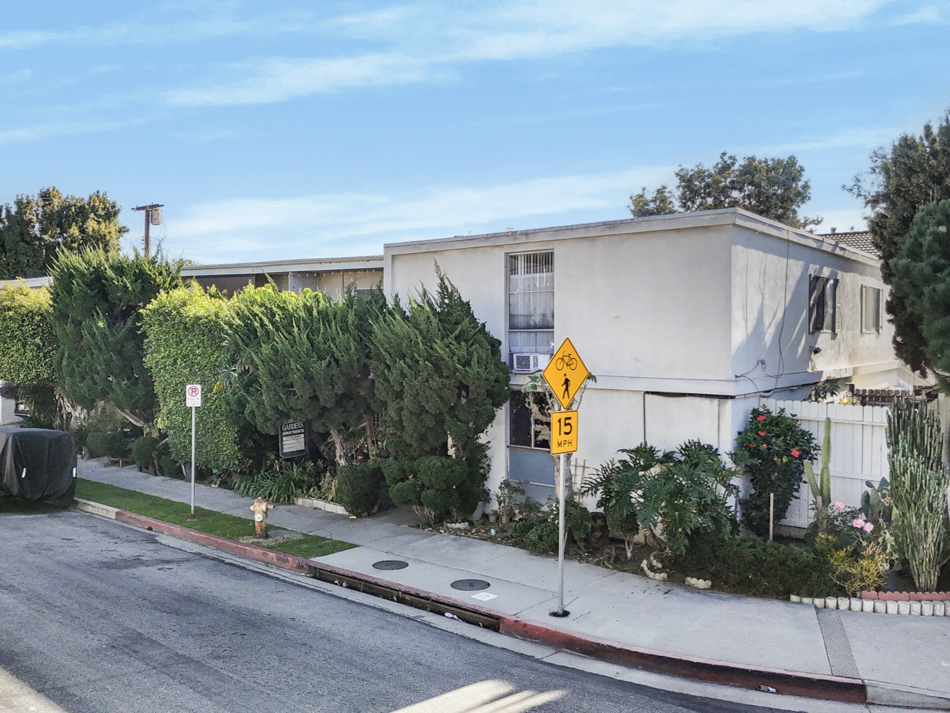 Apartment building for sale in los angeles