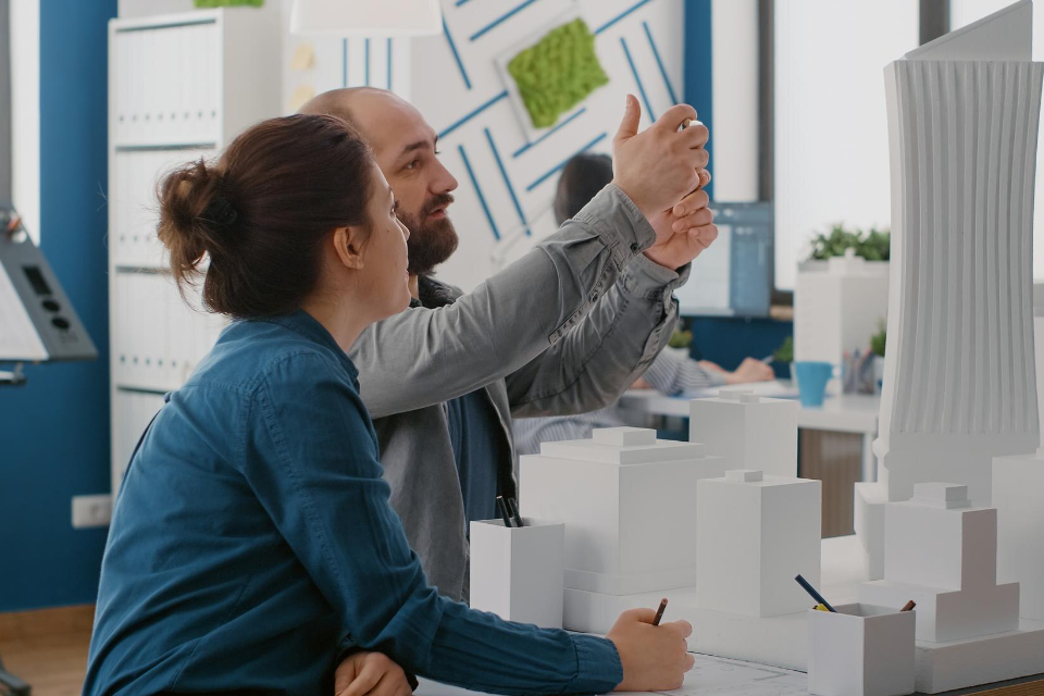 Scaling Up: When Your Construction Company Outgrows Its Current Financial Structure