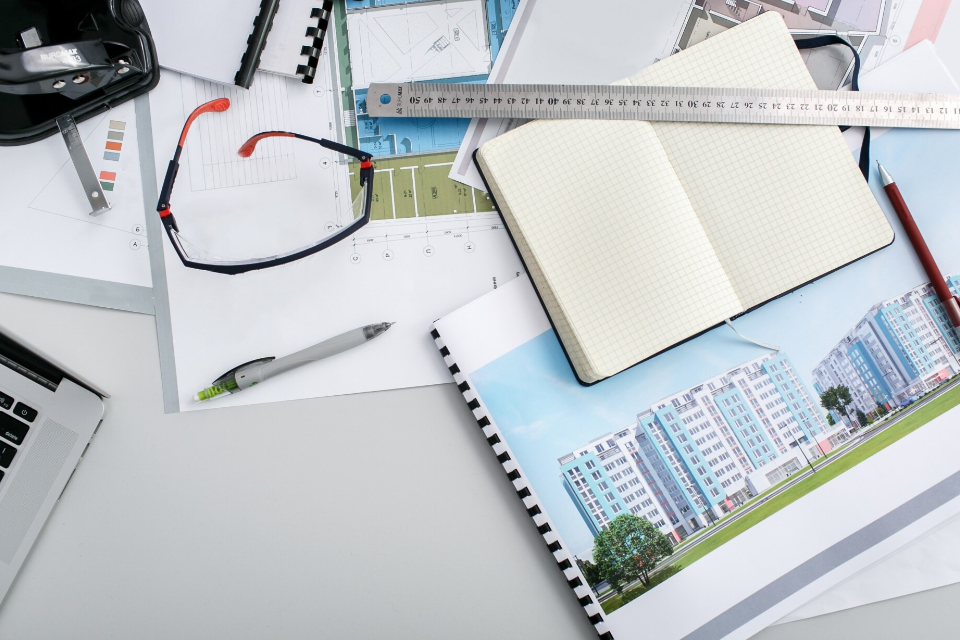 A Practical Guide to Weekly Financial Reporting for Construction Owners