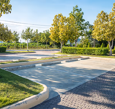 Beautifully clean parking area.