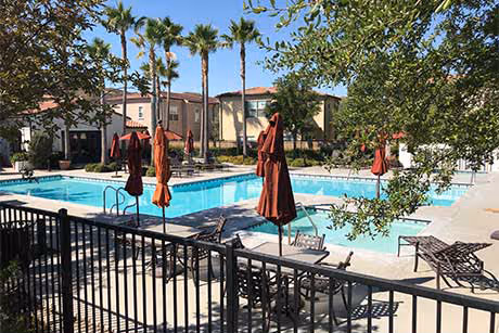 Villa Metro at Valencia pool.