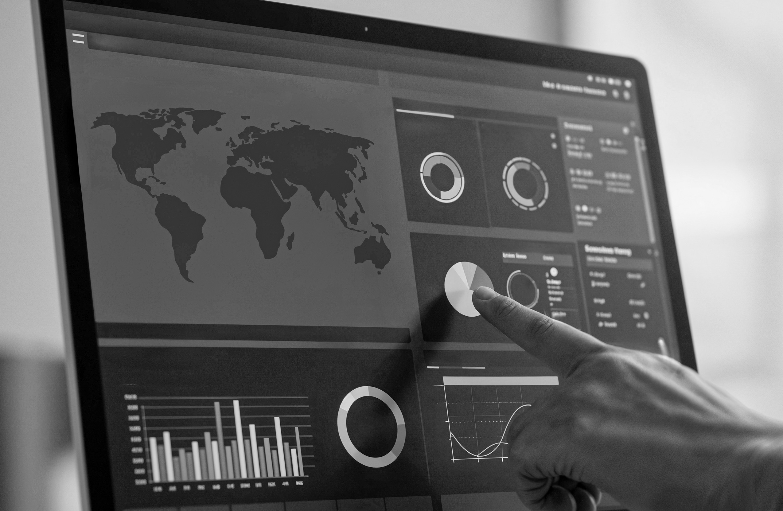 Equipment finance executives weighing credit risk as confidence eases in October 2026