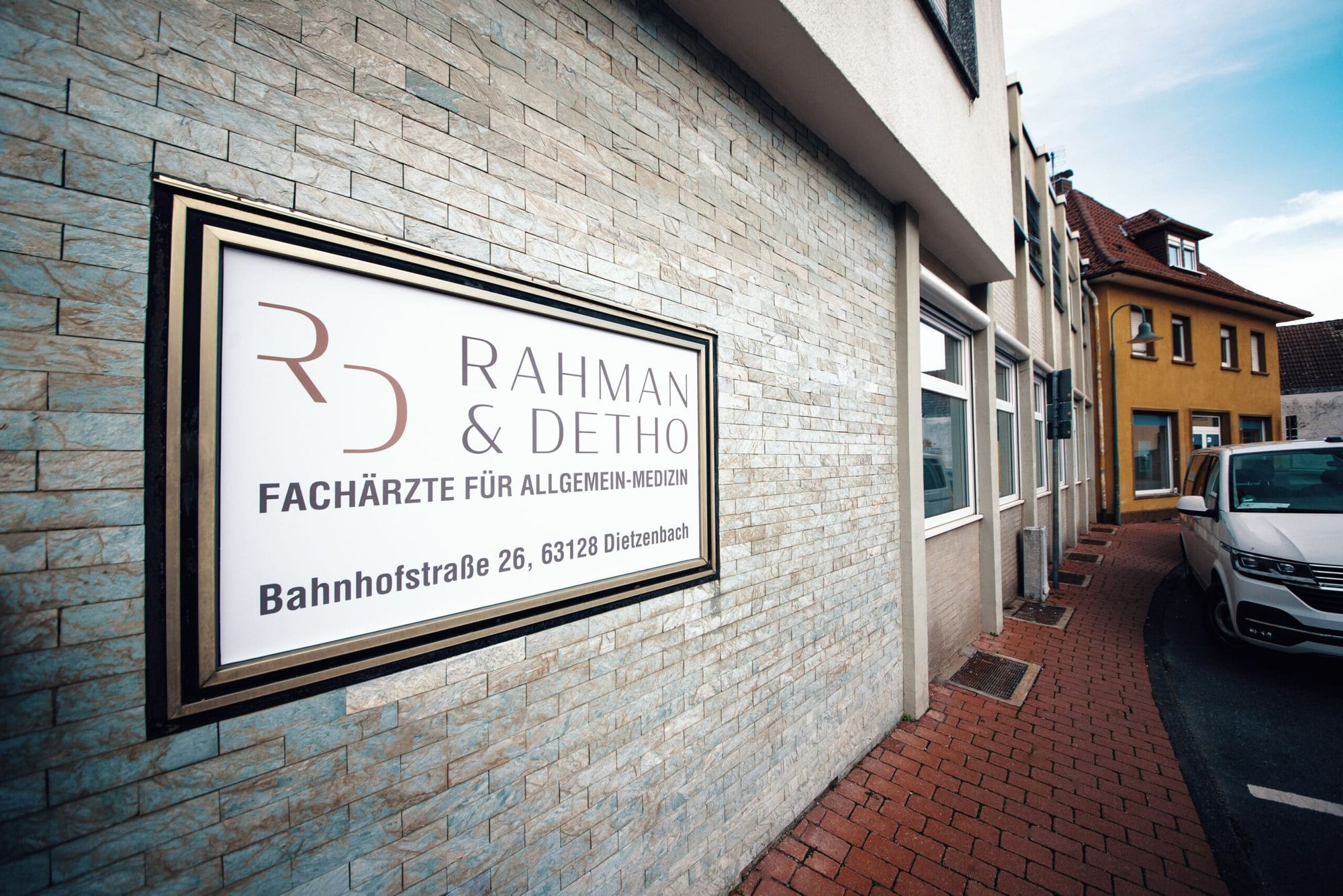 Unsere Praxen in Obertshausen & Dietzenbach - Rahman & Detho