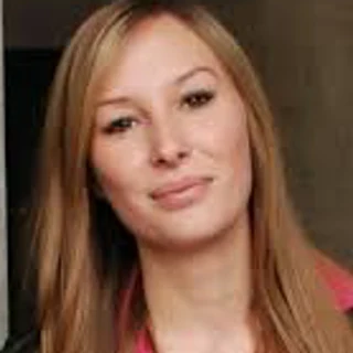 Portrait of Beatrice Gosert
