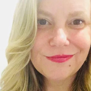 Portrait of Michelle Havens