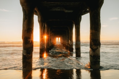 Manhattan Beach Pier California