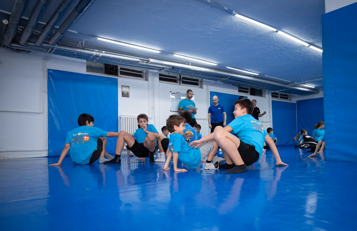 Polaganje krav mage za decu u klubu krav maga myrmidons (Krav Maga Global Srbija)