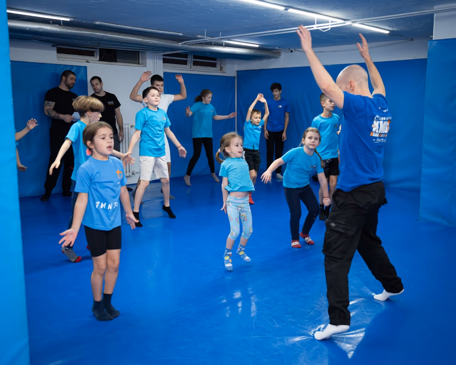 Polaganje krav mage za decu u klubu krav maga myrmidons (Krav Maga Global Srbija)