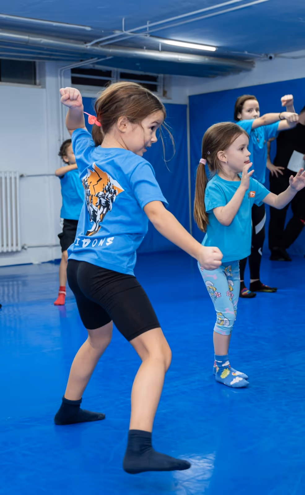 Polaganje krav mage za decu u klubu krav maga myrmidons (Krav Maga Global Srbija)