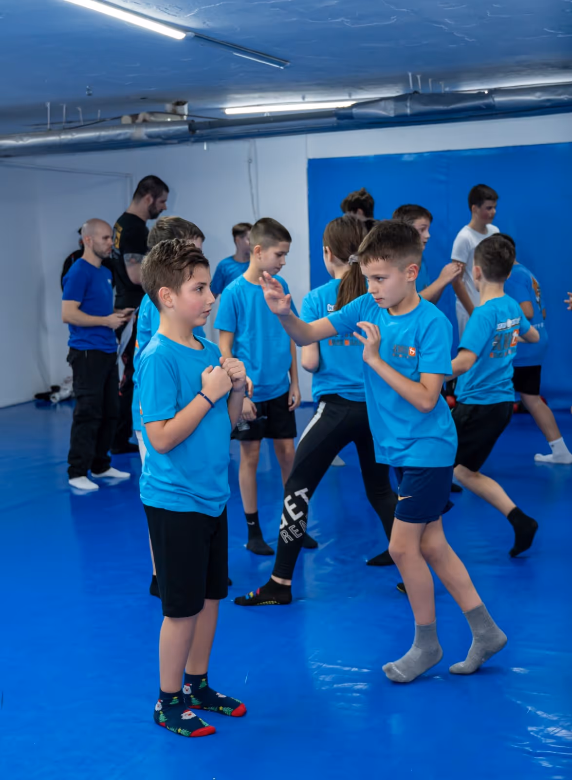 Polaganje krav mage za decu u klubu krav maga myrmidons (Krav Maga Global Srbija)