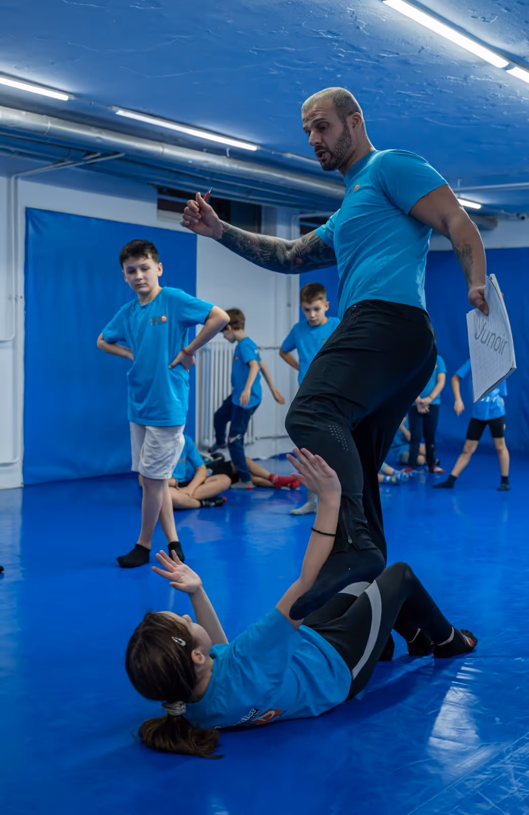 Polaganje krav mage za decu u klubu krav maga myrmidons (Krav Maga Global Srbija)