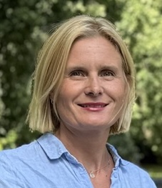  Martine Stolp