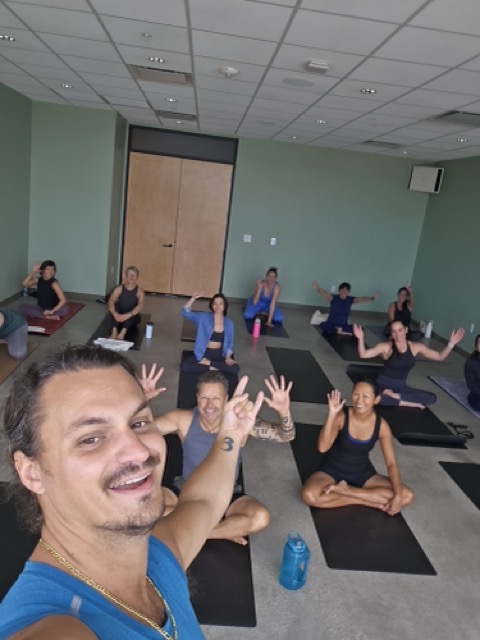 Vinyasa Yoga Classes in Delray Beach, FL | Dandelight Studio