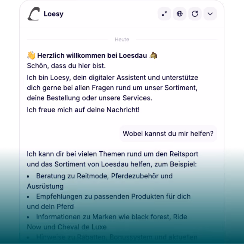 Chatbot Loesy welcome message in German offering digital assistance for equestrian products and services.