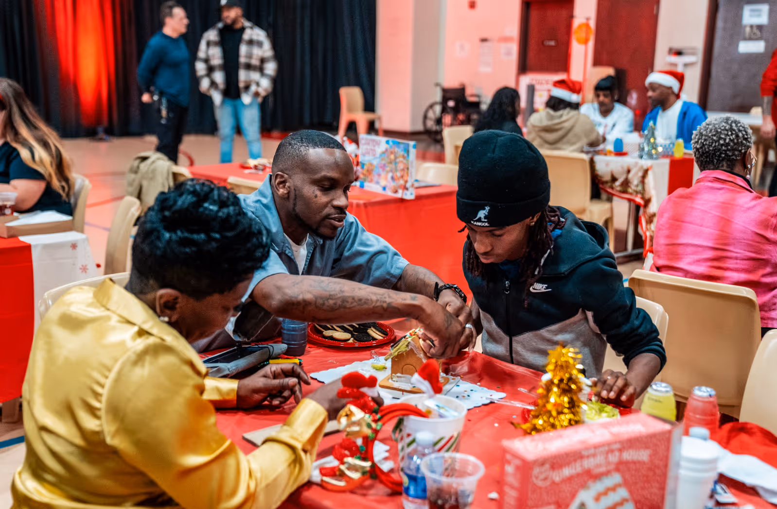 This incarcerated grandfather had the first Christmas with his family in 25 years