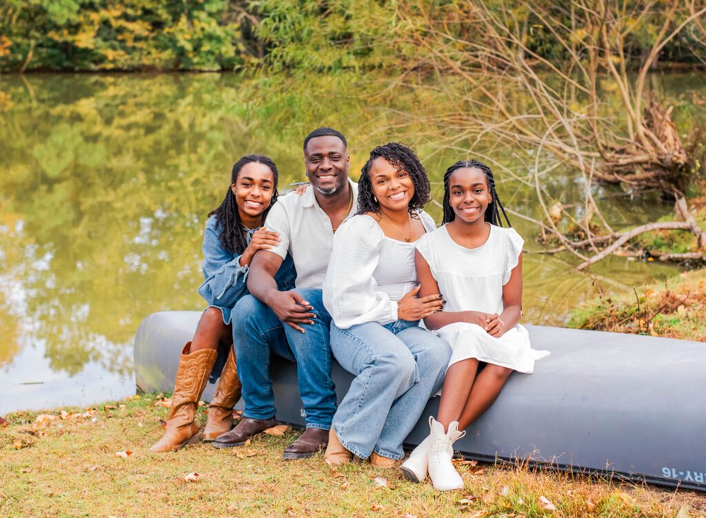 Pastor Travis and Brittany Jones Smiling