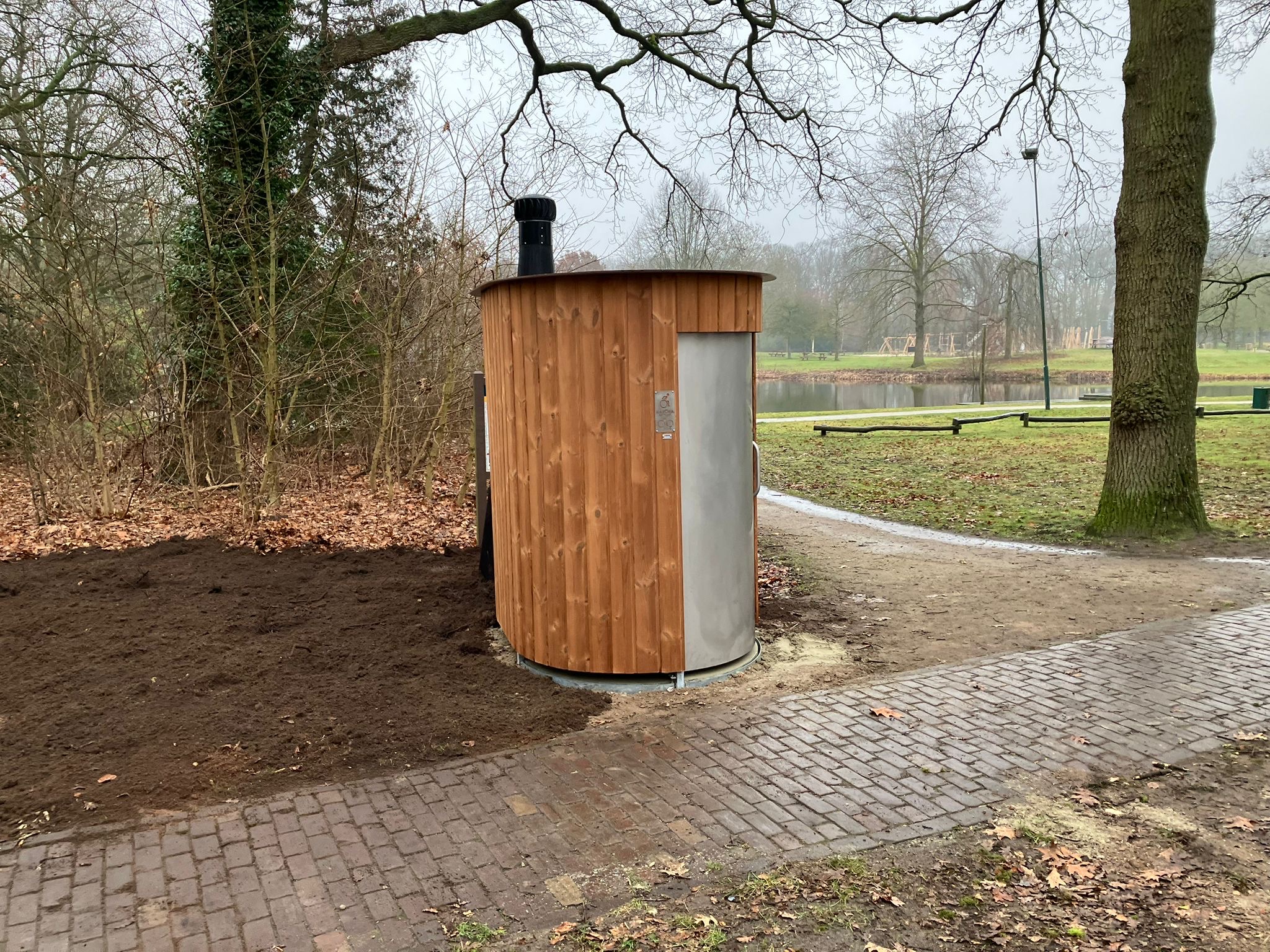 Openbaar natuurtoilet bijna open