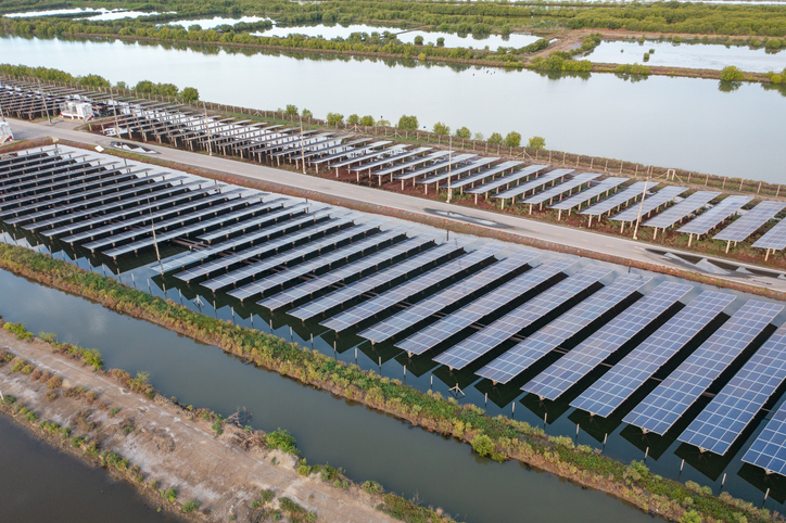 Parc solaire flottant