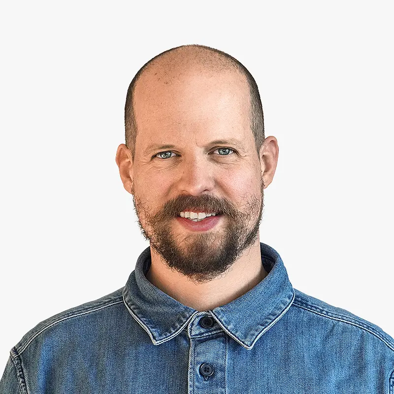 Headshot of Neil Clayton