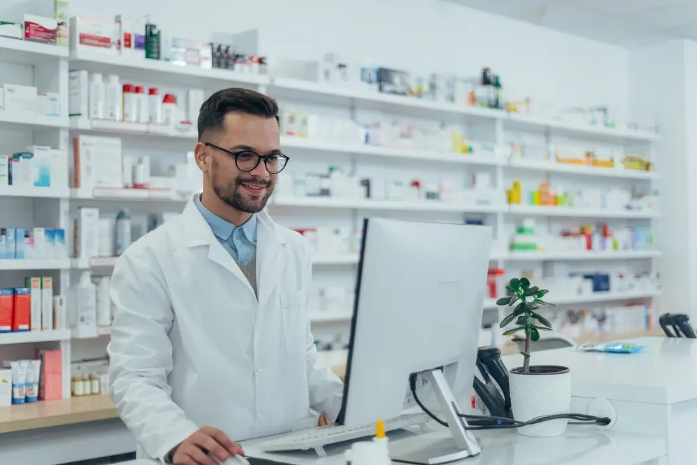Cómo elegir un software de gestión para farmacias pequeñas y medianas