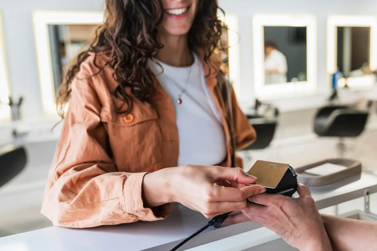 ¿Qué tan rápido cobras? La velocidad de tu terminal y la satisfacción del cliente