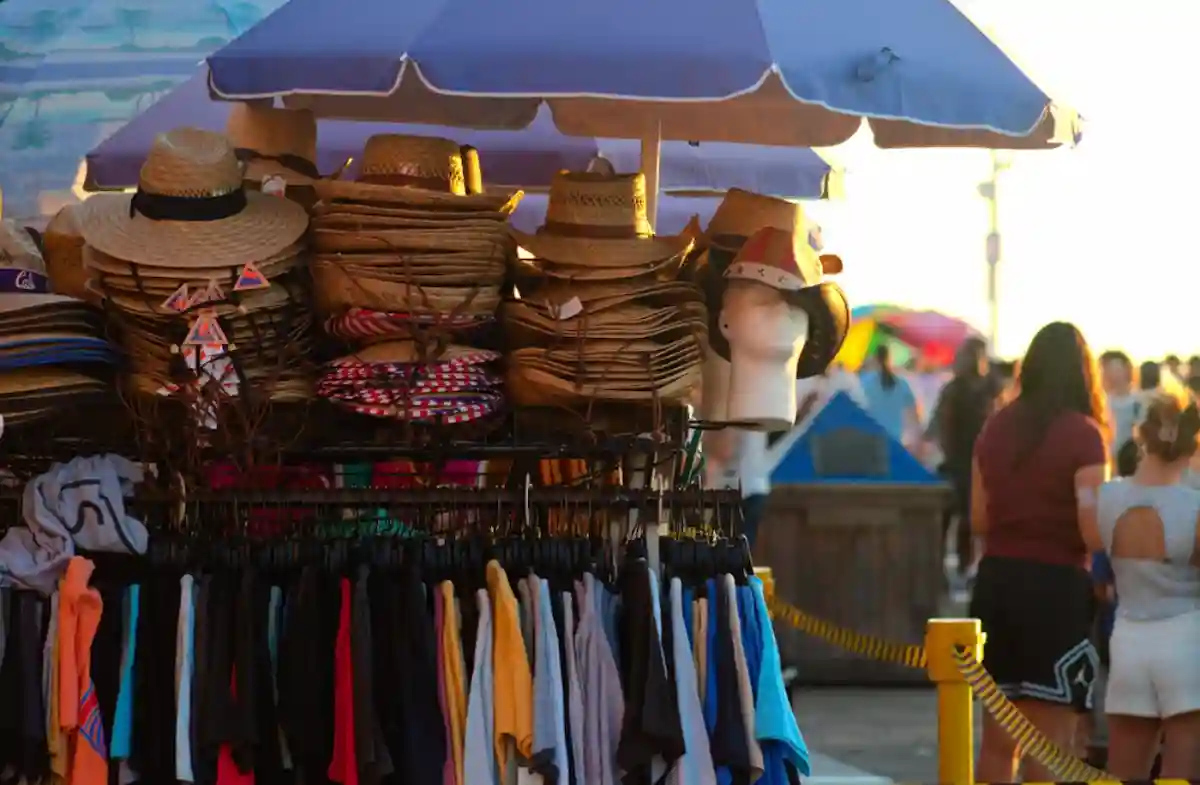 Souvenirs y artículos para vender en verano 2026