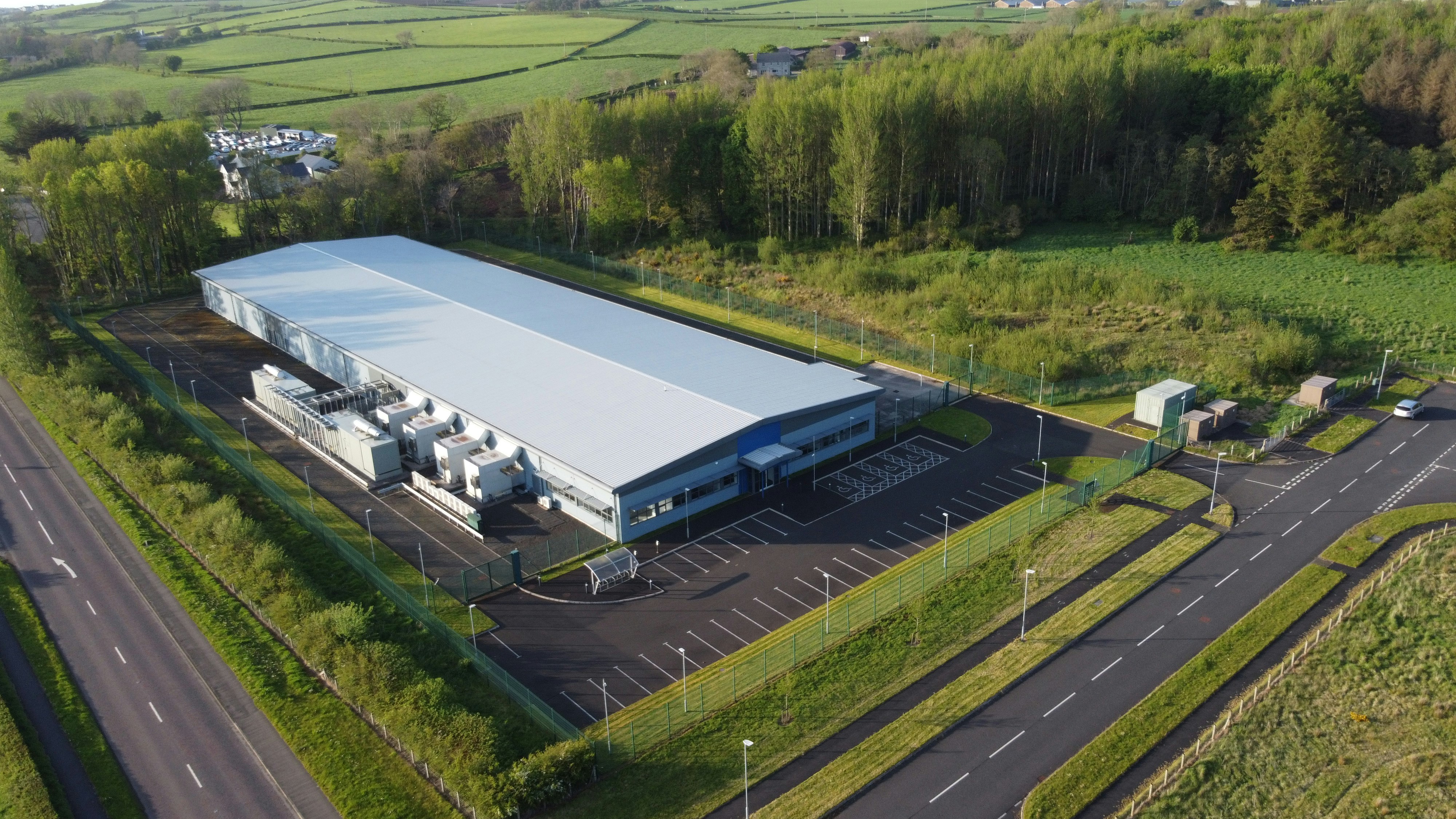 Calmor electrical engineers working on modular construction electrical design optimisation