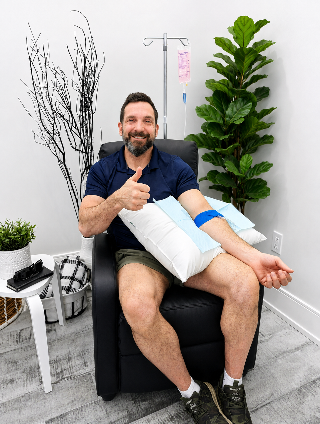 Patient relaxing during an iV infusion at MedCAiRE