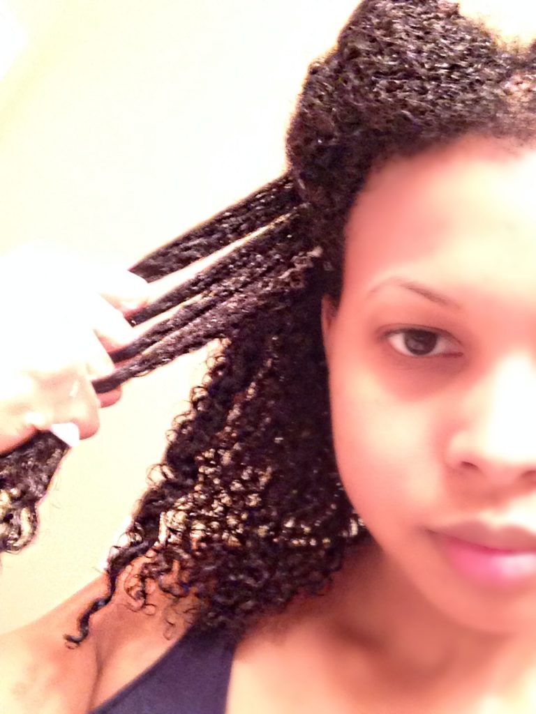 rake-natural-hair-curls-with-conditioner