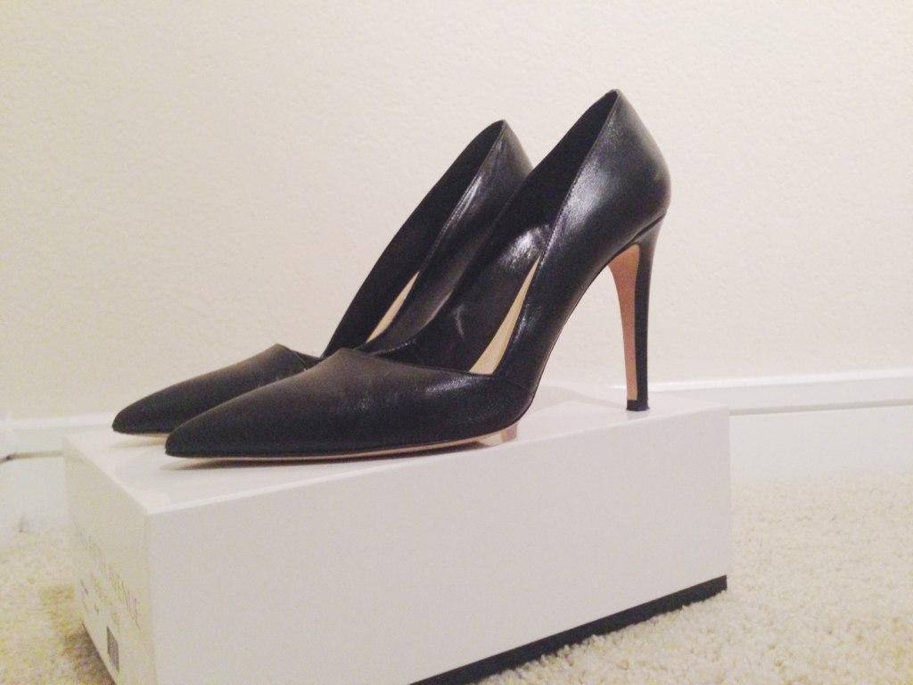 perfect black pumps