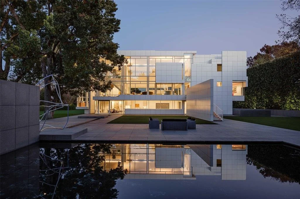 The Rachofsky House Is for Sale: What Happens When a Collector Builds the House Around Art