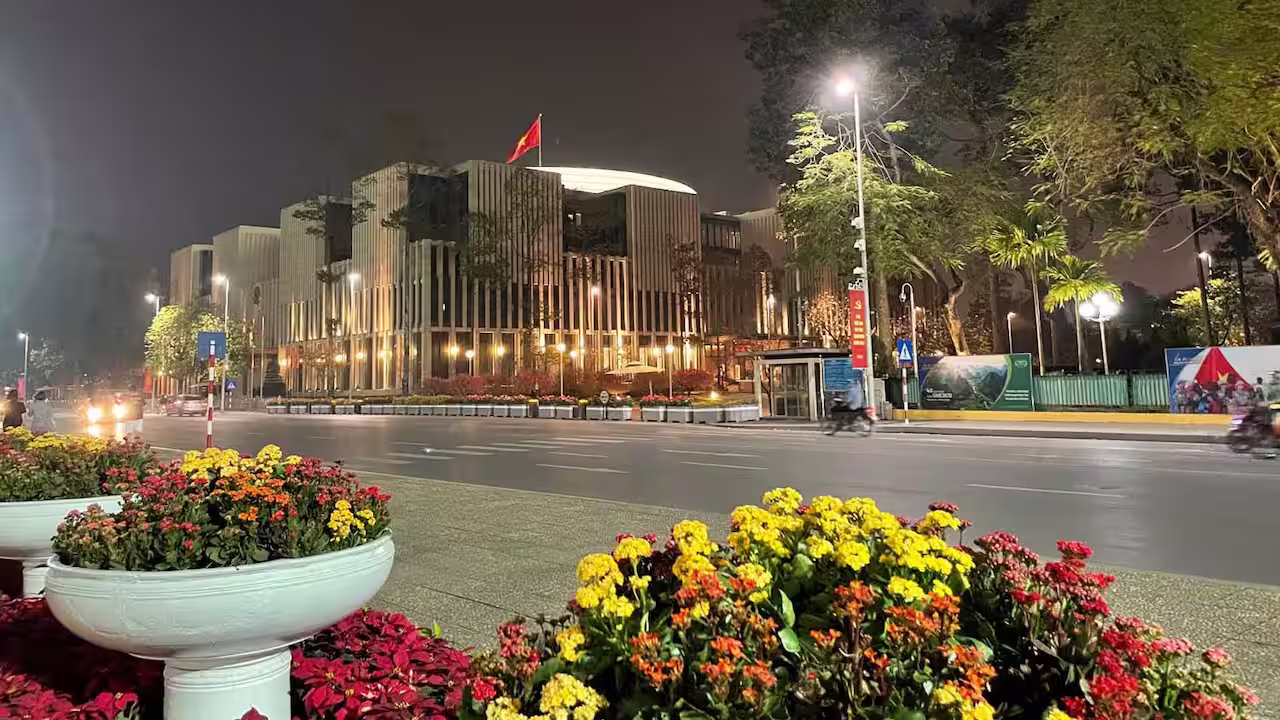 Camera Operator in Hanoi