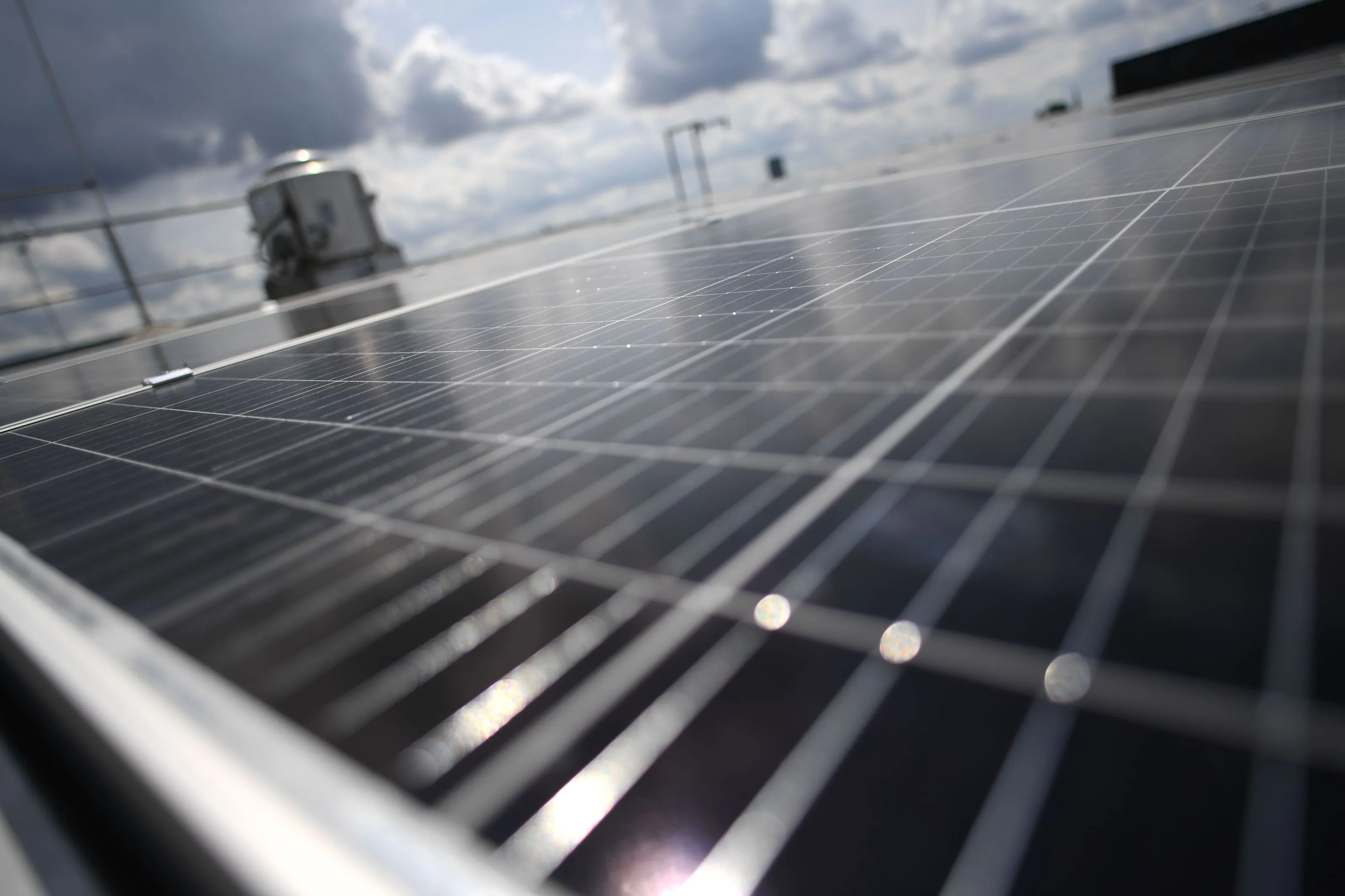 Mit der richtigen Beratung wird die Realisierung von PV-Projekten zum Kinderspiel