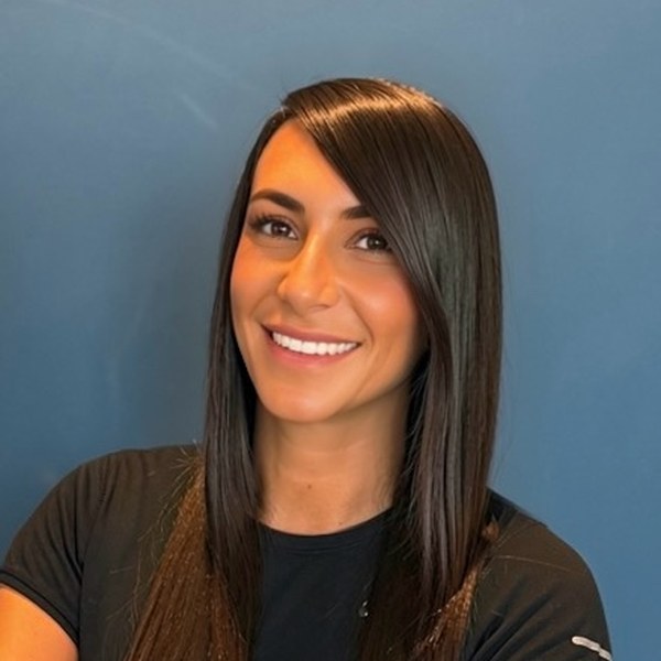 Inès Belam, personal trainer Run'Up Comédie