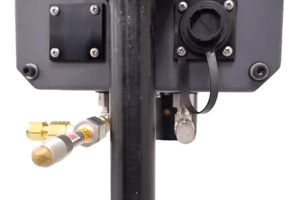 Air Cooling: Vortex cooler attached to the sensor for high-temperature applications.