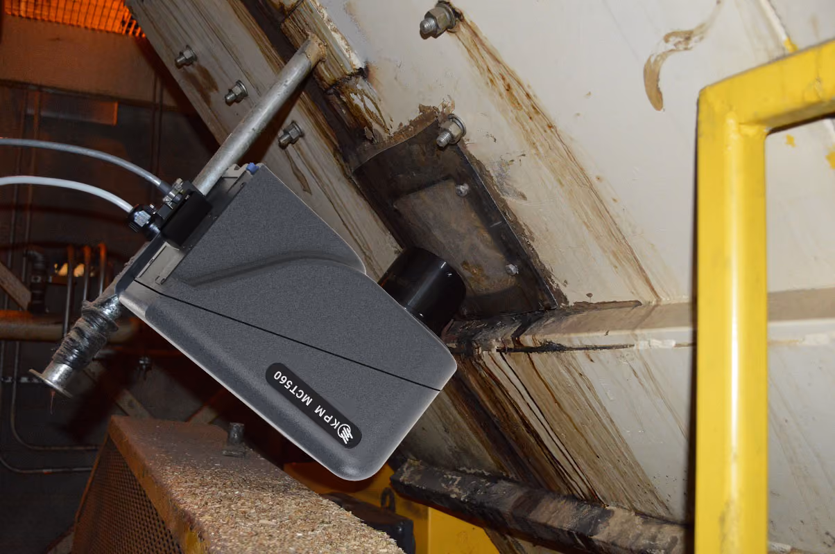 MT560 NIR Sensor Measuring Moisture in MDF Production