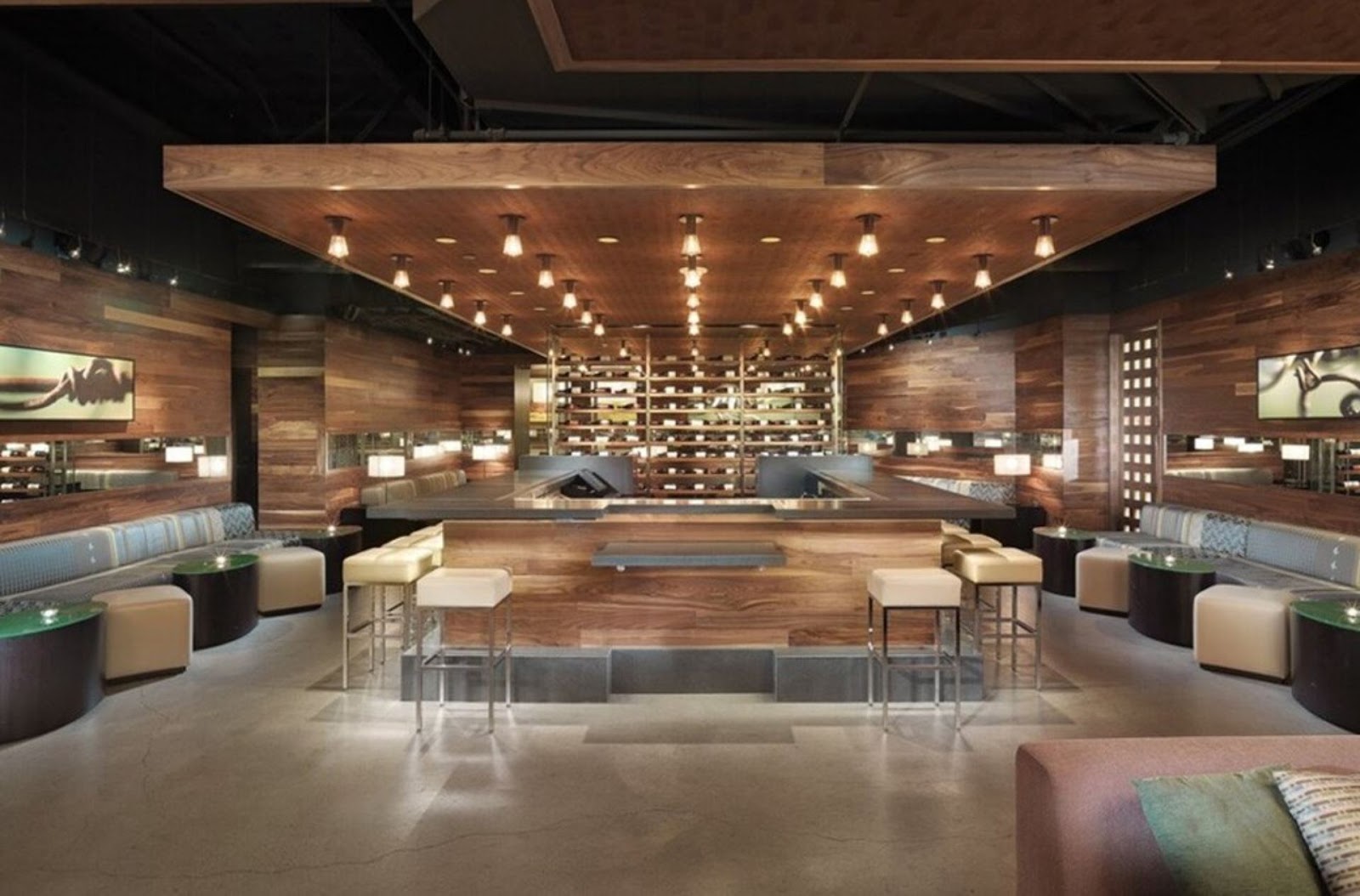interior view at The Press Club, San Francisco