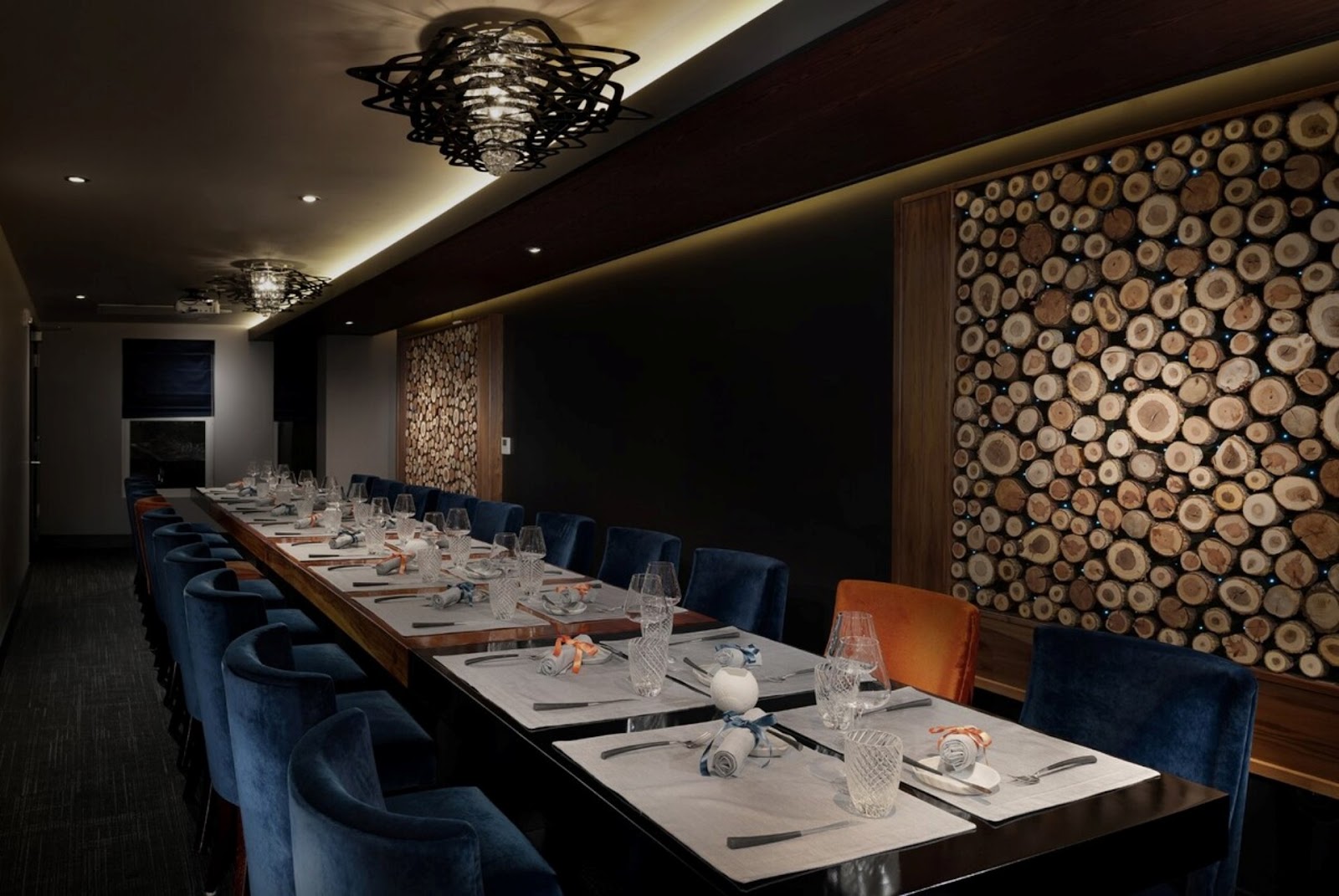 long dining table at ONE65 Bistro in San Francisco