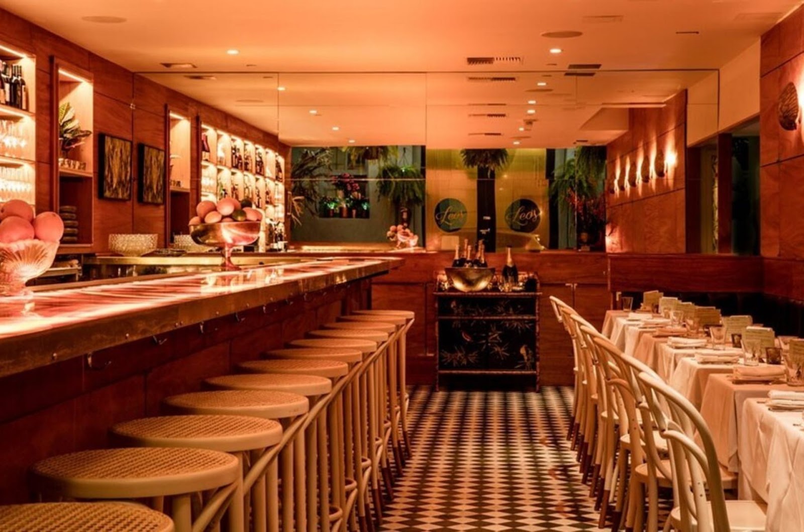 Leo's Oyster Bar interior, San Francisco